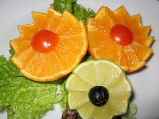 inne - dekoracja-z-owocow-limonka-i-mandarynka.jpg